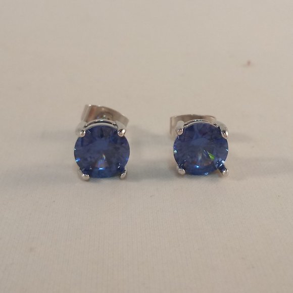 Mens 18K White Gold Filled Blue Solitaire Diamond Zircon Stud Earrings 1.28ctw